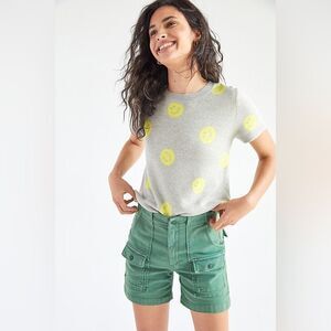 Saint Geraldine Gray Knit Short Sleeve Sweater Yellow Smiley Faces Size Large​​​